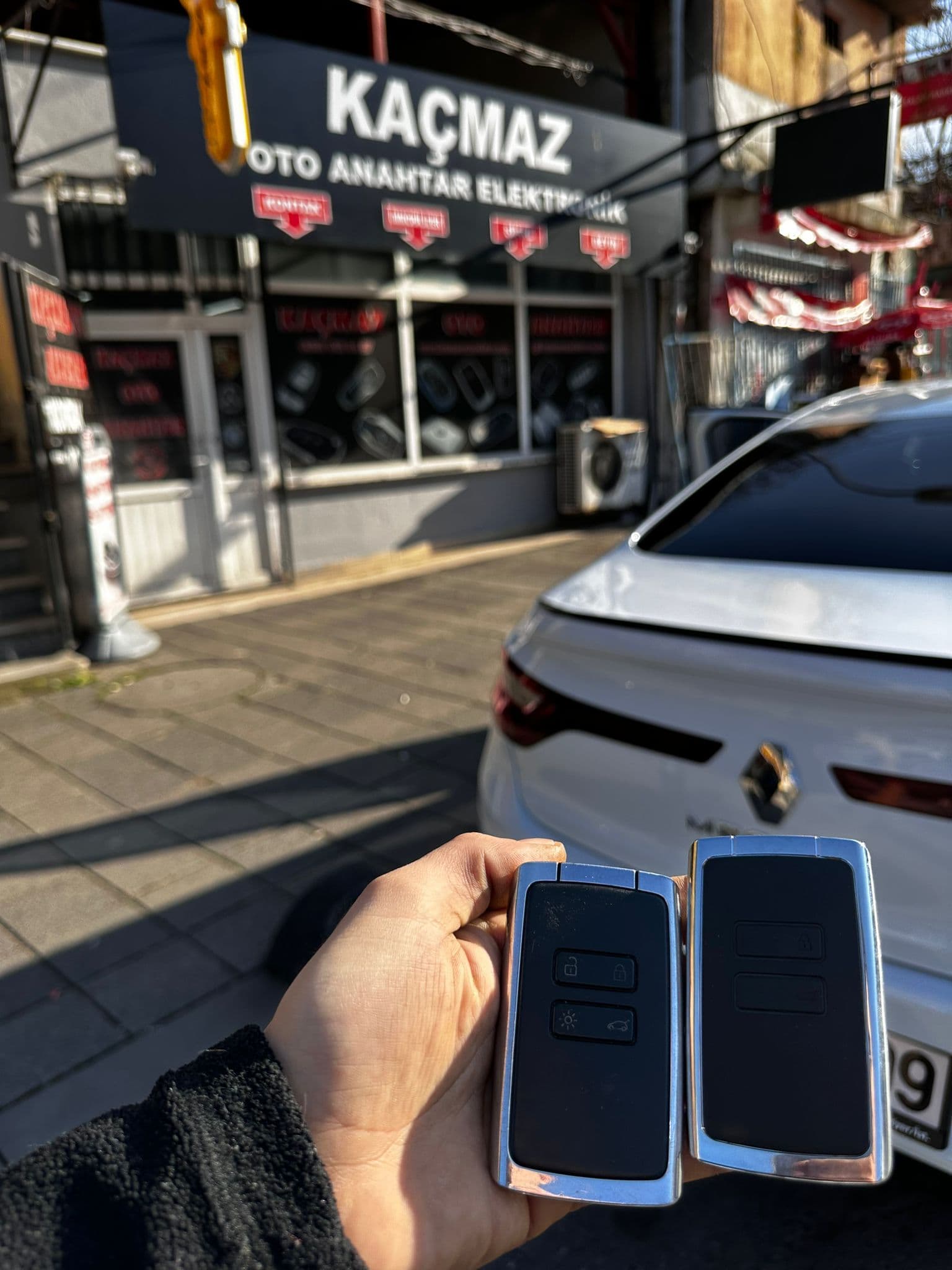 Kaçmaz Oto Anahtar - Beykoz oto anahtar işi WA0019
