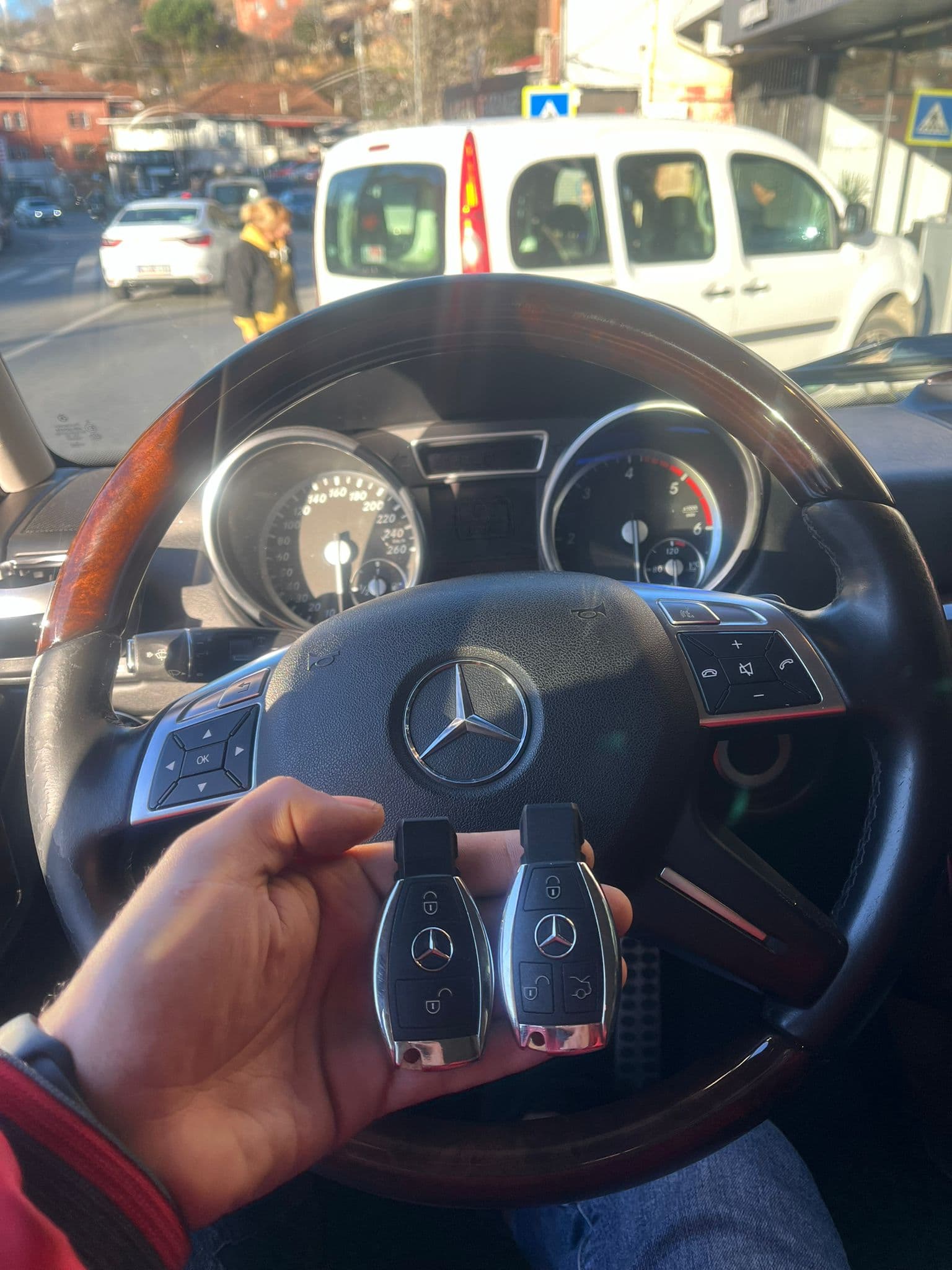 Kaçmaz Oto Anahtar - Beykoz oto anahtar işi WA0042
